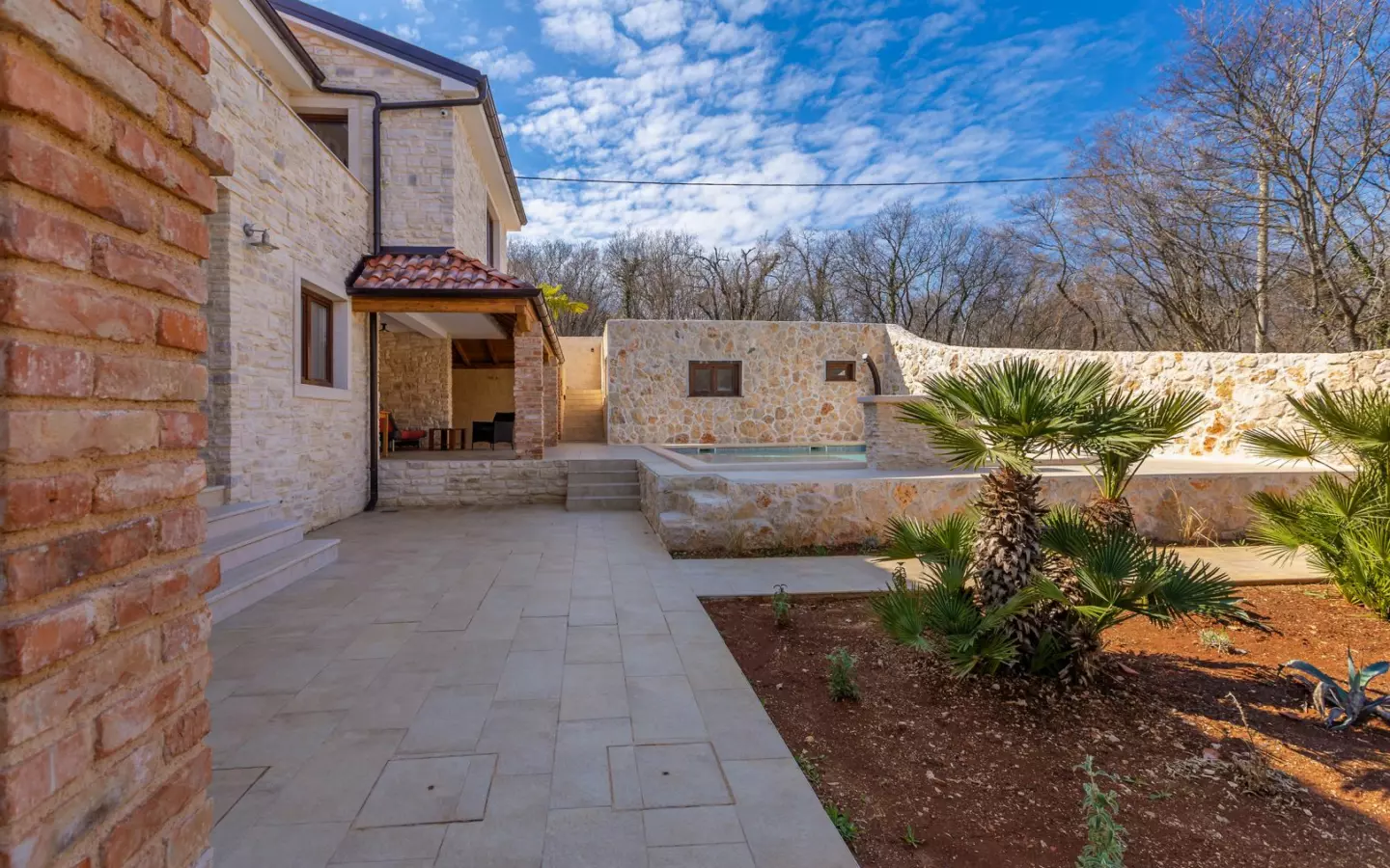 3-bedroom Villa In Dobrinj, Croatia (197 M²)