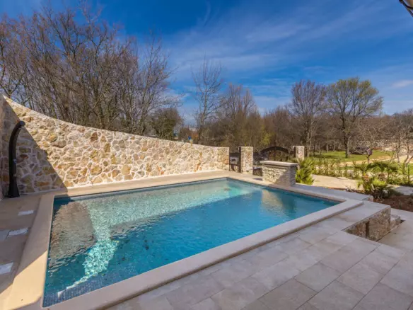 3-bedroom Villa In Dobrinj, Croatia (197 M²)