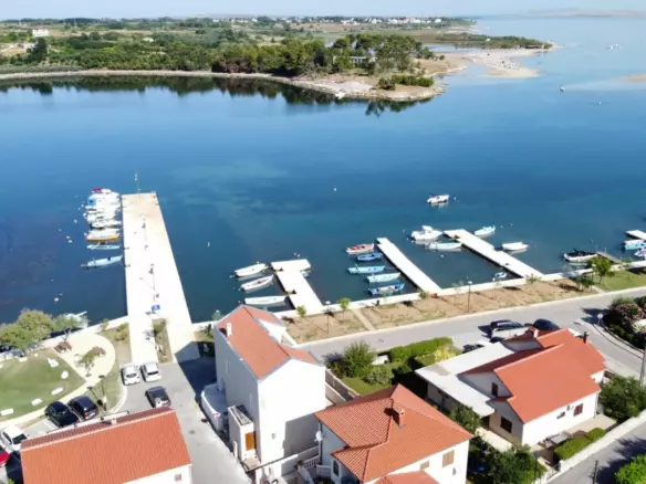 4-bedroom Villa In Nin, Croatia (167,4 M²)