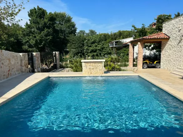 3-bedroom Villa In Dobrinj, Croatia (197 M²)