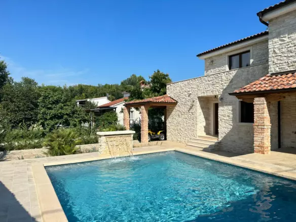 3-bedroom Villa In Dobrinj, Croatia (197 M²)