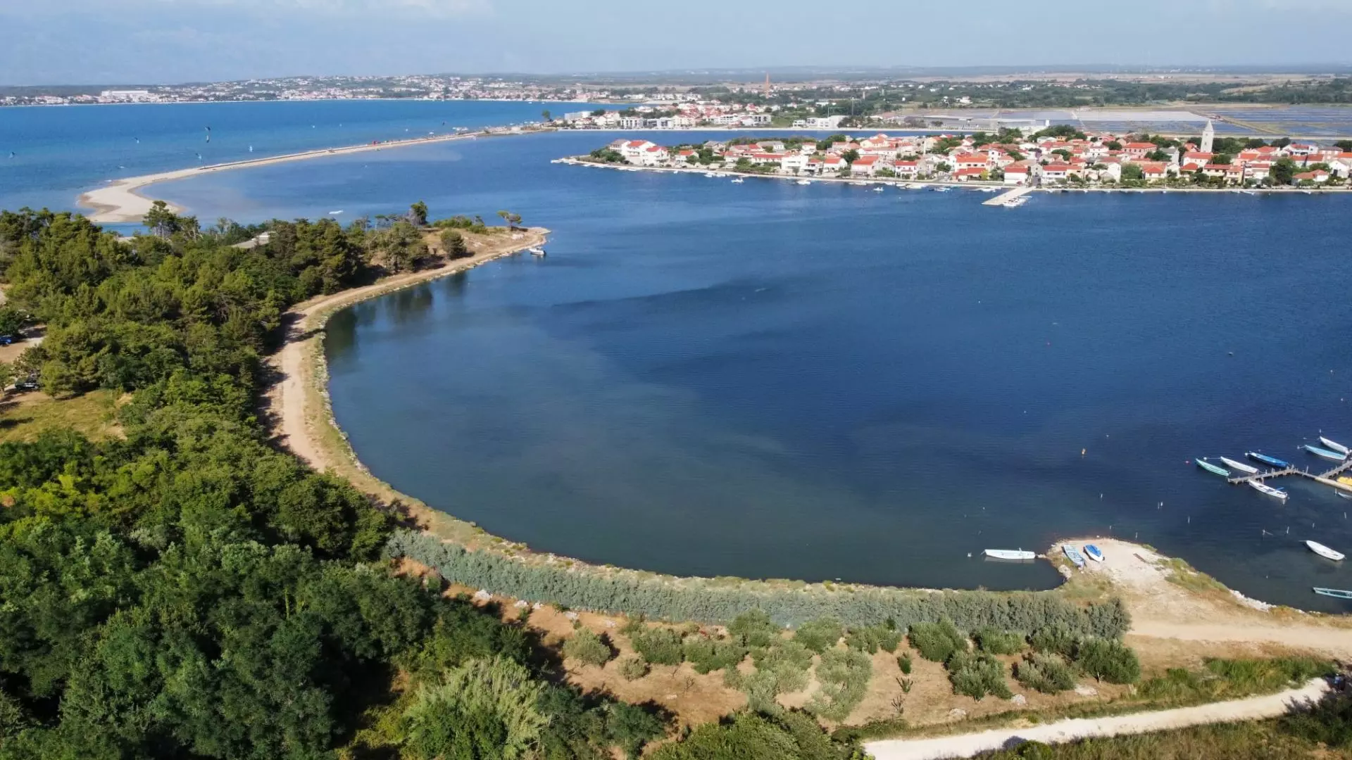 original_1705569895_08aab850-edb3-48e8-8b16-f69758aa43db-e28305 Land In Nin, Croatia (1.003 M²)