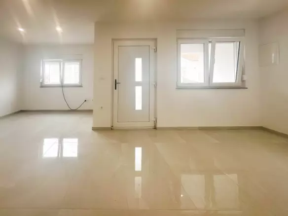 2-bedroom Apartment In Crikvenica, Croatia (80 M²)