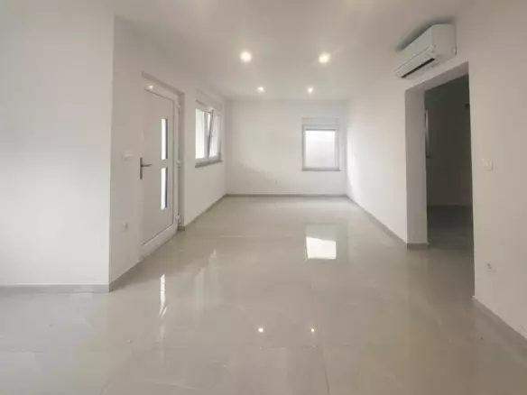 2-bedroom Apartment In Crikvenica, Croatia (80 M²)