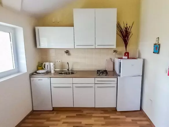 3-bedroom Apartment In Mali Lošinj, Croatia (61,44 M²)
