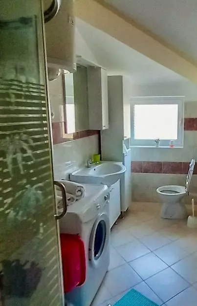 3-bedroom Apartment In Mali Lošinj, Croatia (61,44 M²)