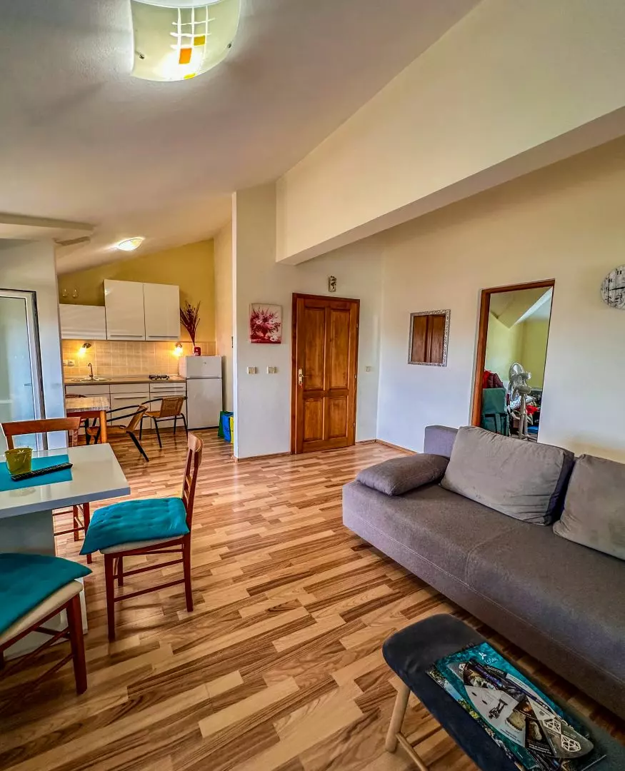 original_1730285928_img_6518-66d570 3-bedroom Apartment In Mali Lošinj, Croatia (61,49 M²)