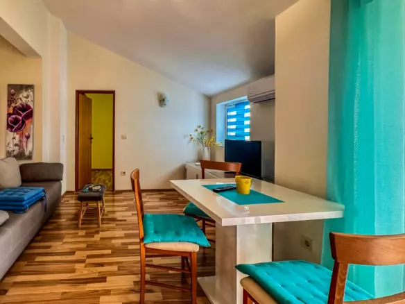 3-bedroom Apartment In Mali Lošinj, Croatia (61,44 M²)
