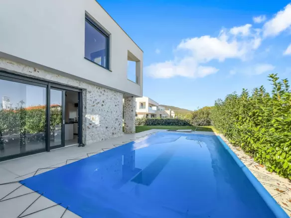 3-bedroom Villa In Rabac, Croatia (165 M²)