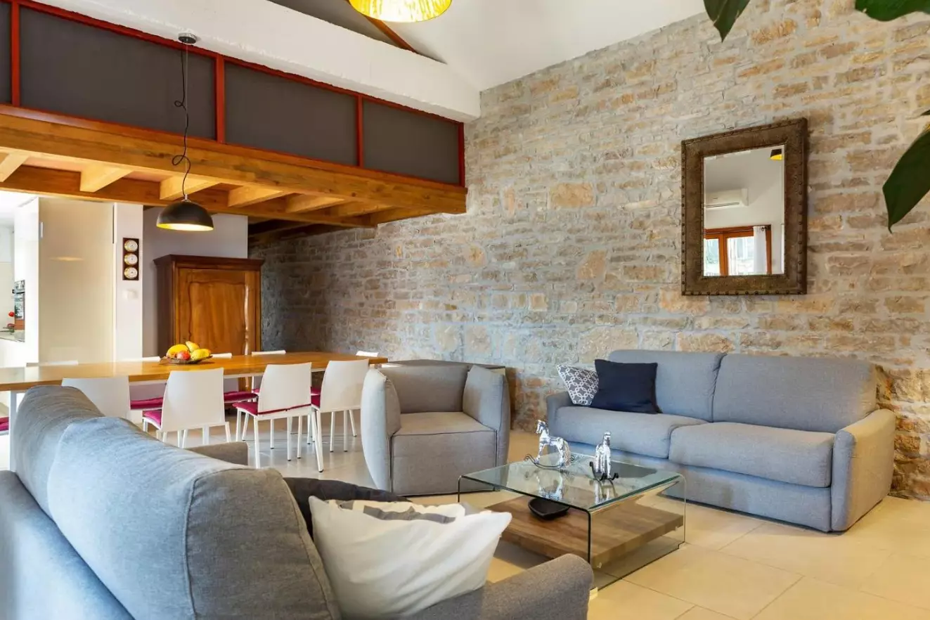 4-bedroom Villa In Žminj, Croatia (260 M²)