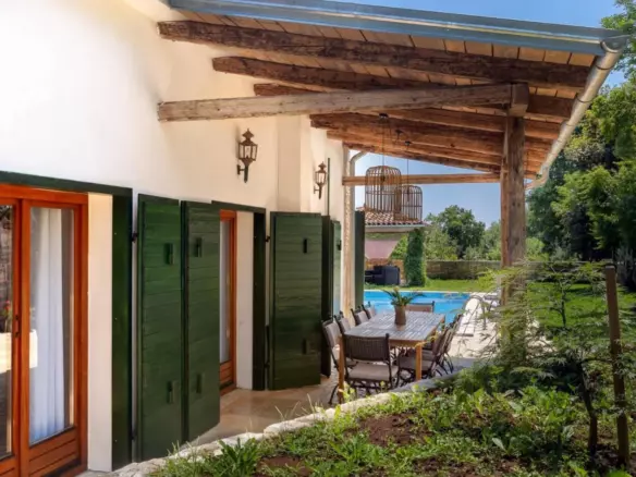 4-bedroom Villa In Žminj, Croatia (260 M²)