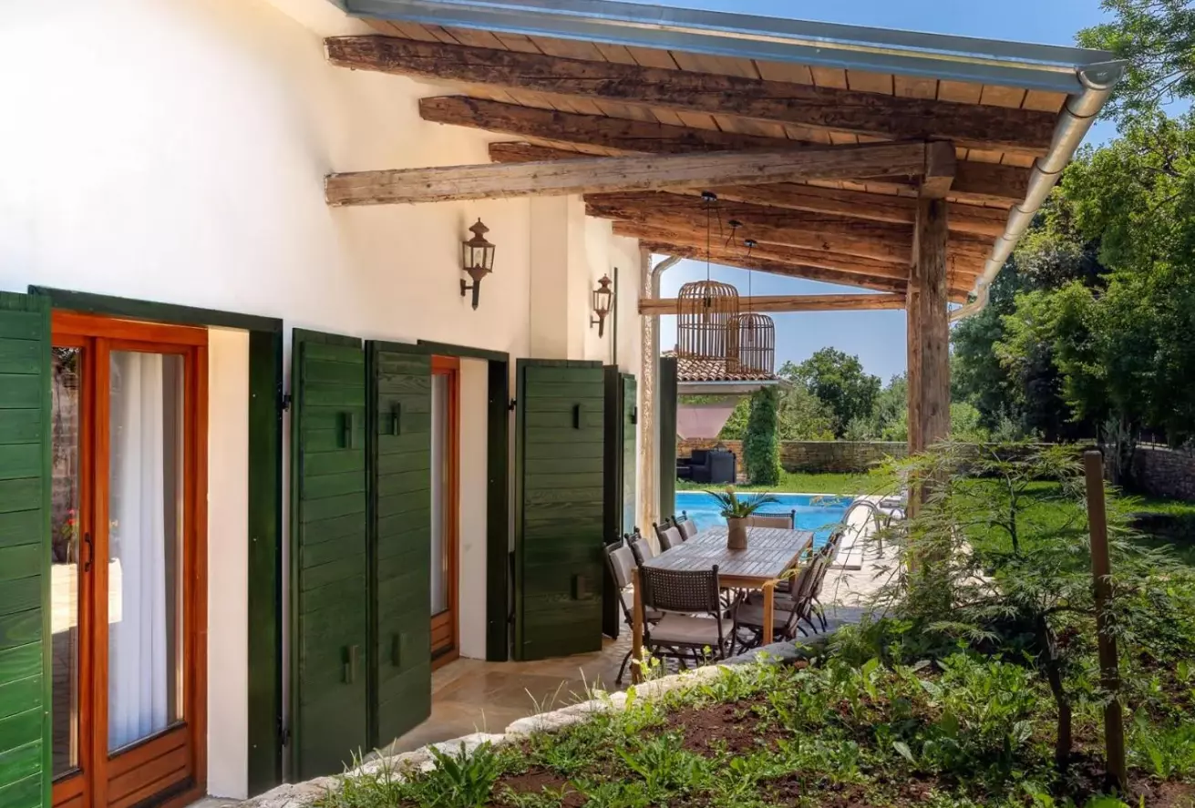 4-bedroom Villa In Žminj, Croatia (260 M²)