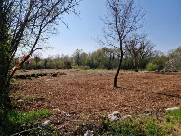 Land In Poreč, Croatia (2.768 M²)