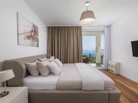 2-bedroom Apartment In Ičići, Croatia (92 M²)