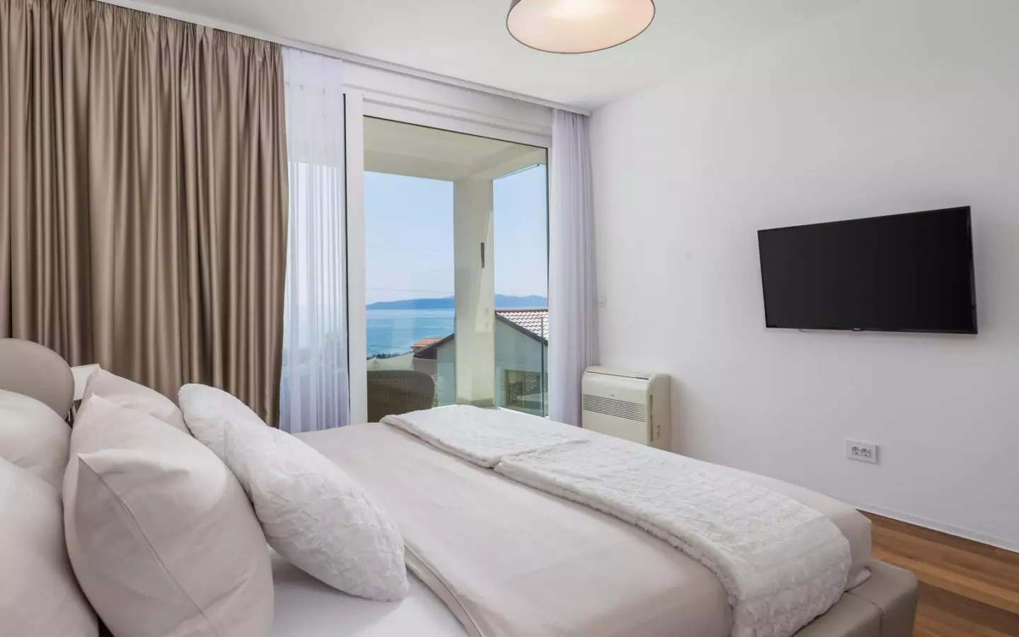 2-bedroom Apartment In Ičići, Croatia (92 M²)