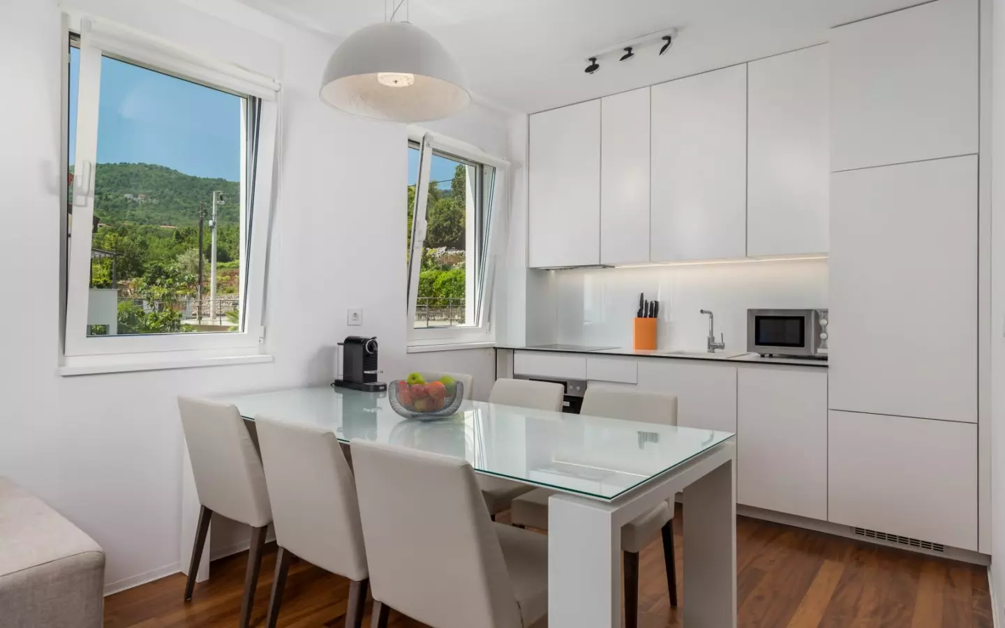 2-bedroom Apartment In Ičići, Croatia (92 M²)