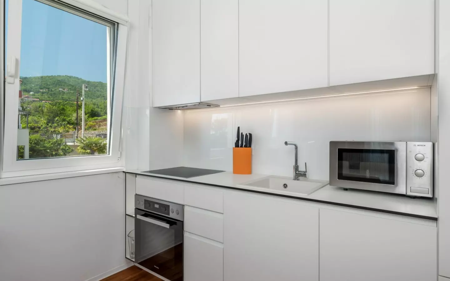 2-bedroom Apartment In Ičići, Croatia (92 M²)