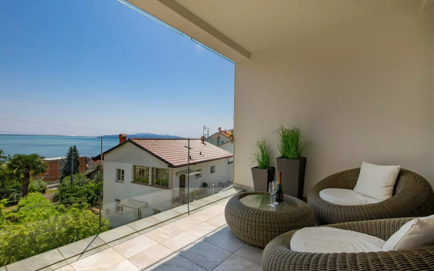 2-bedroom Apartment In Ičići, Croatia (92 M²)