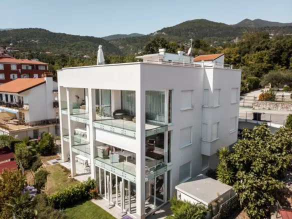 2-bedroom Apartment In Ičići, Croatia (92 M²)
