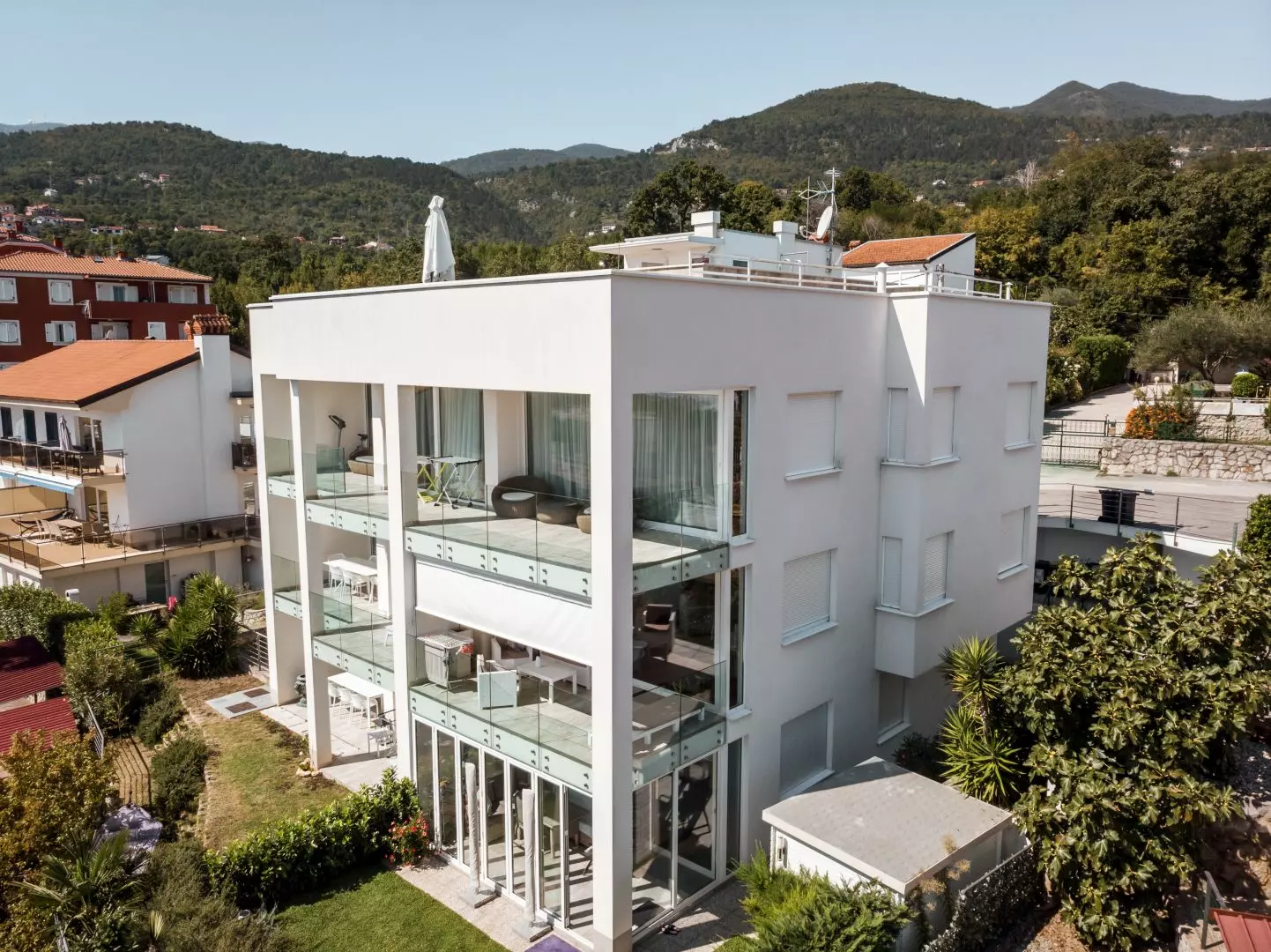 2-bedroom Apartment In Ičići, Croatia (92 M²)