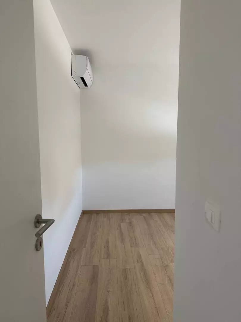 original_1753886454_photo_5787311450761578602_y-8efcc0 3-bedroom Apartment In Novigrad, Croatia (123,63 M²)