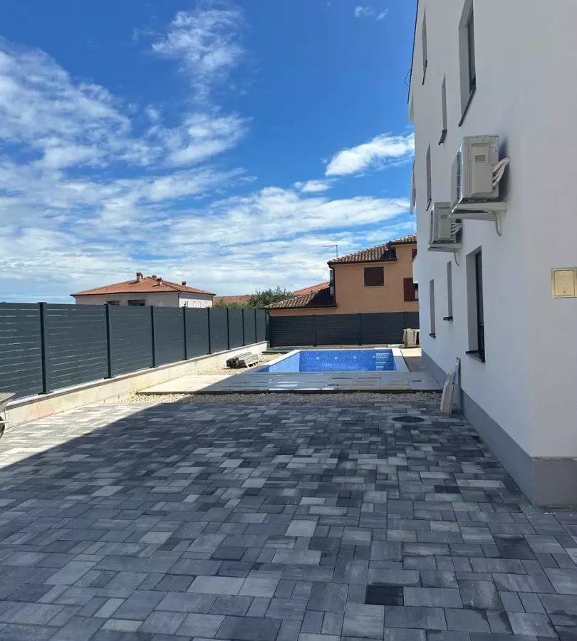 3-bedroom Apartment In Novigrad, Croatia (123,63 M²)