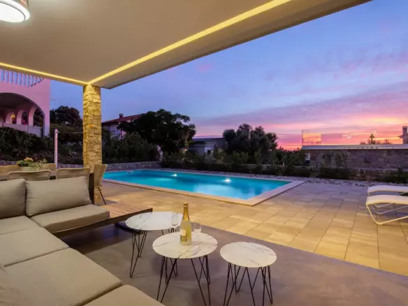4-bedroom Villa In Lun, Croatia (240 M²)
