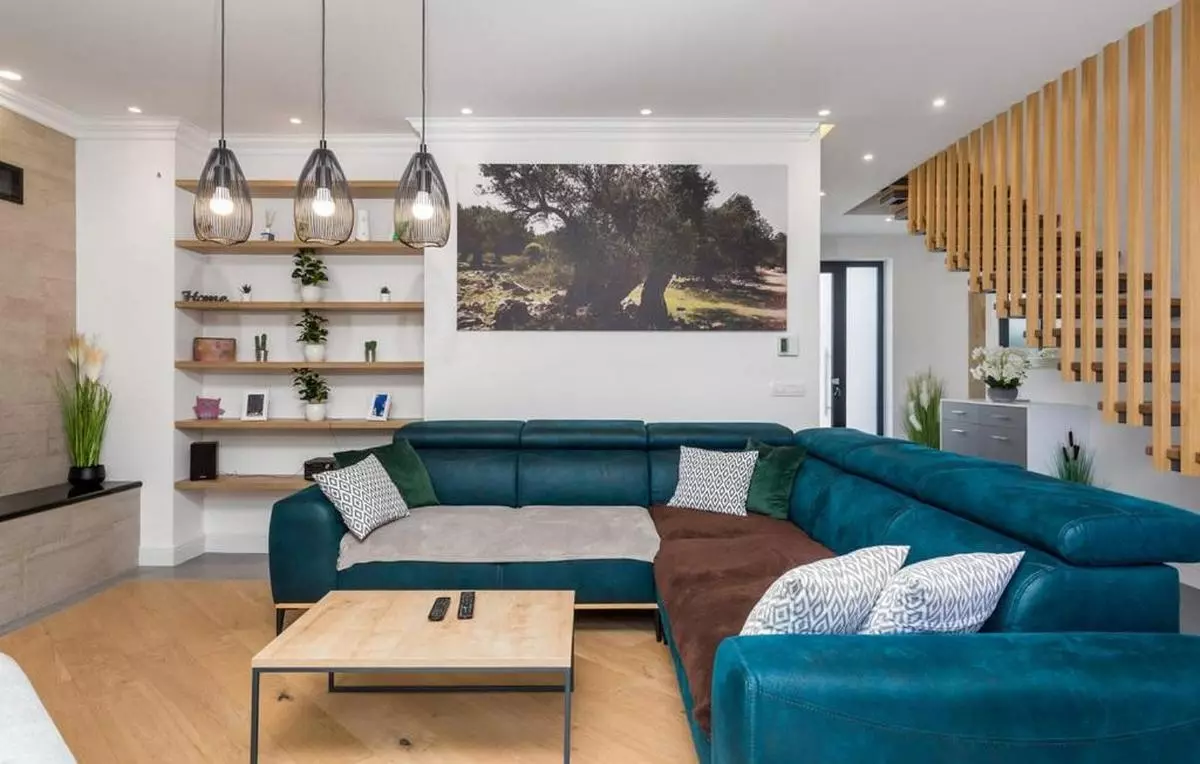 4-bedroom Villa In Lun, Croatia (240 M²)