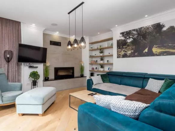 4-bedroom Villa In Lun, Croatia (240 M²)