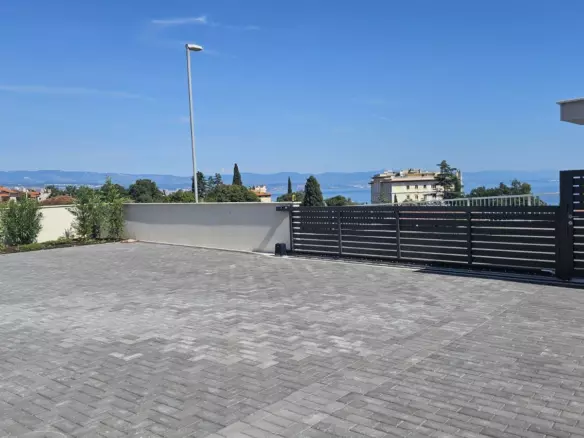 3-bedroom Apartment In Lovran, Croatia (141 M²)