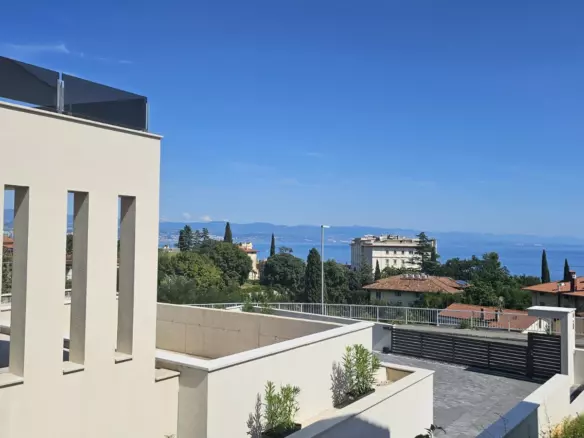 3-bedroom Apartment In Lovran, Croatia (141 M²)