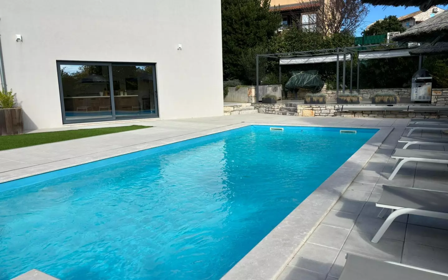 5-bedroom Villa In Poreč, Croatia (302 M²)
