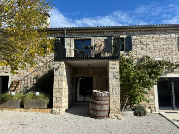 5-bedroom Villa In Poreč, Croatia (302 M²)