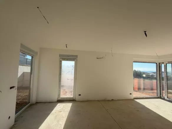 2-bedroom Apartment In Povljana, Croatia (66,84 M²)