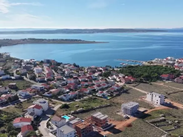 3-bedroom Apartment In Povljana, Croatia (118,77 M²)
