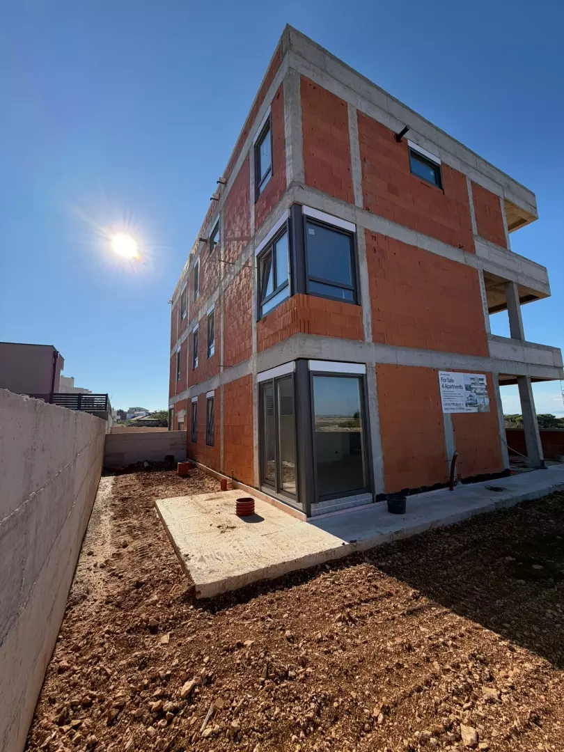 3-bedroom Apartment In Povljana, Croatia (118,77 M²)