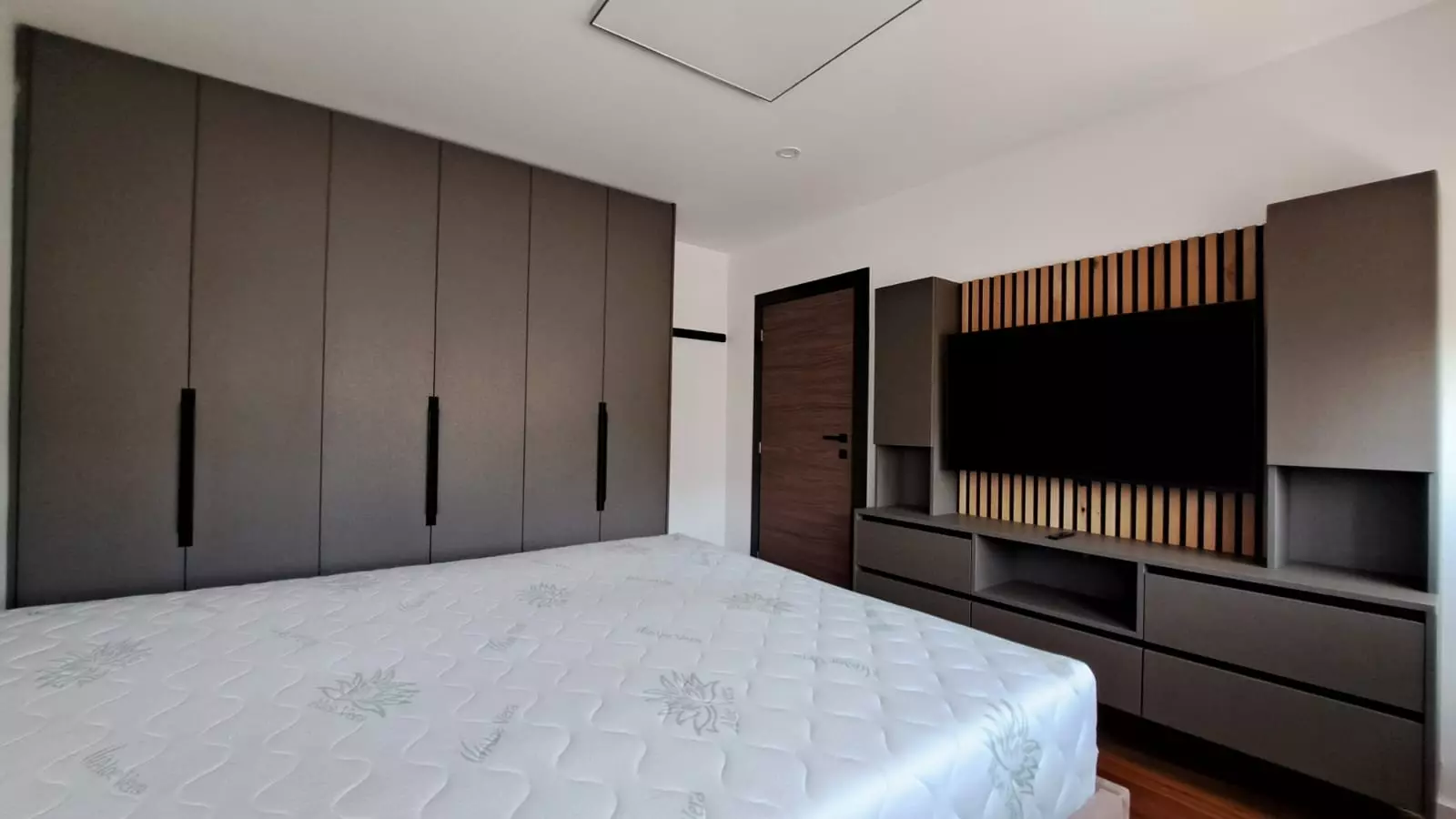 2-bedroom Apartment In Prečko, Croatia (55 M²)