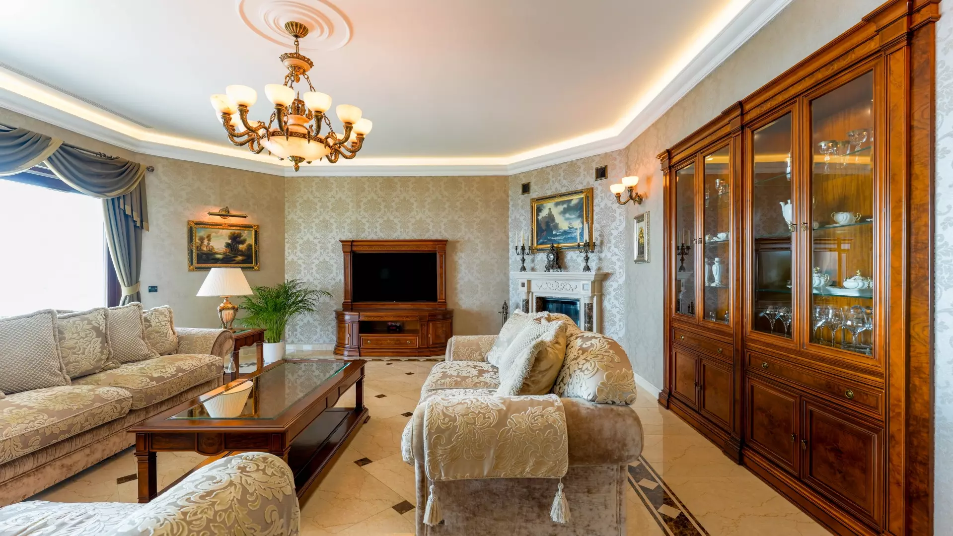 4-bedroom Detached House In Ičići, Croatia (508 M²)