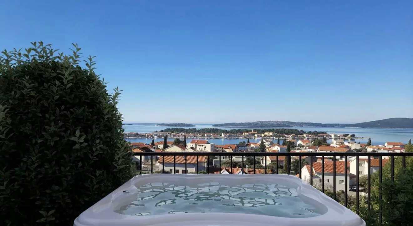 1-bedroom Apartment In Brodarica, Croatia (65 M²)