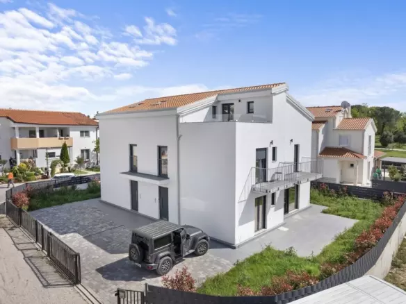 5-bedroom Apartment In Poreč, Croatia (174,8 M²)