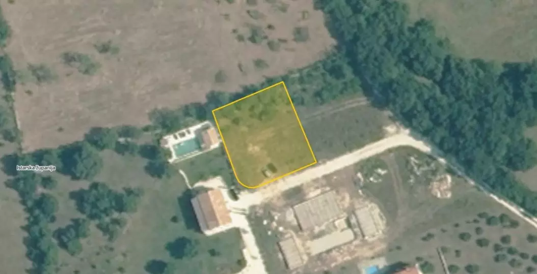 Land In Kanfanar, Croatia (904 M²)