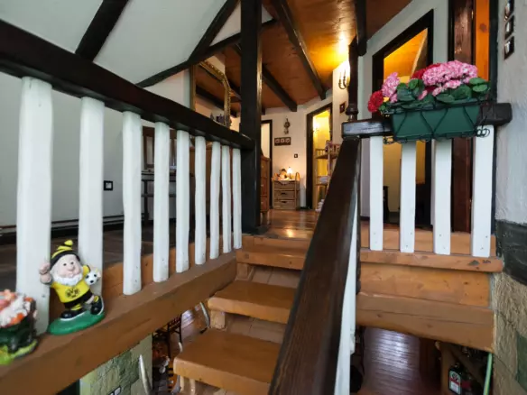 8-bedroom Detached House In Jasenak, Croatia (320 M²)