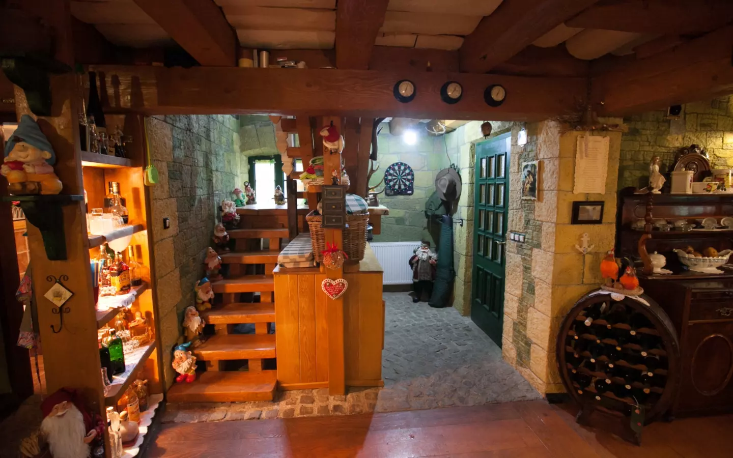 8-bedroom Detached House In Jasenak, Croatia (320 M²)