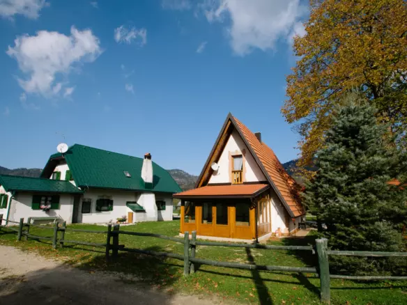 8-bedroom Detached House In Jasenak, Croatia (320 M²)