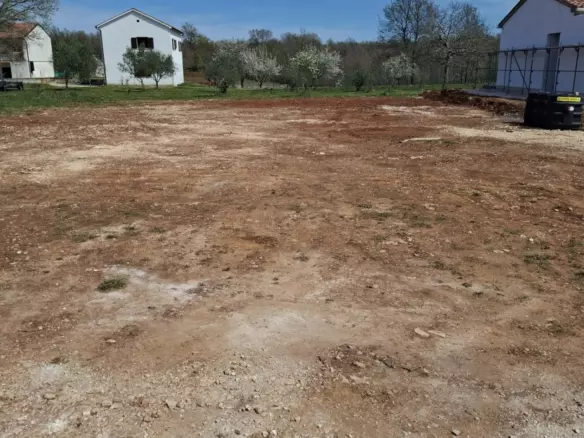 Land In Smoljanci, Croatia (707 M²)