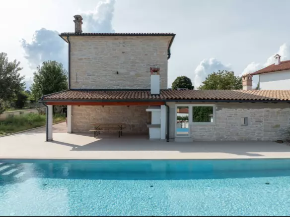 4-bedroom Villa In Barban, Croatia (230 M²)