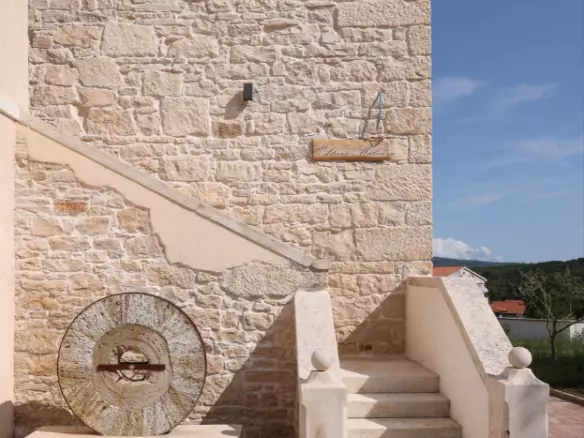 4-bedroom Villa In Barban, Croatia (230 M²)