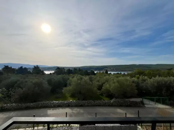 2-bedroom Apartment In Čižići, Croatia (80,84 M²)