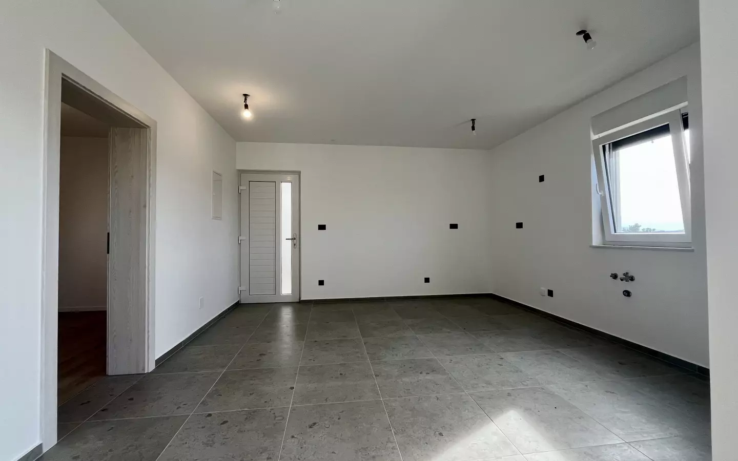 2-bedroom Apartment In Čižići, Croatia (80,84 M²)