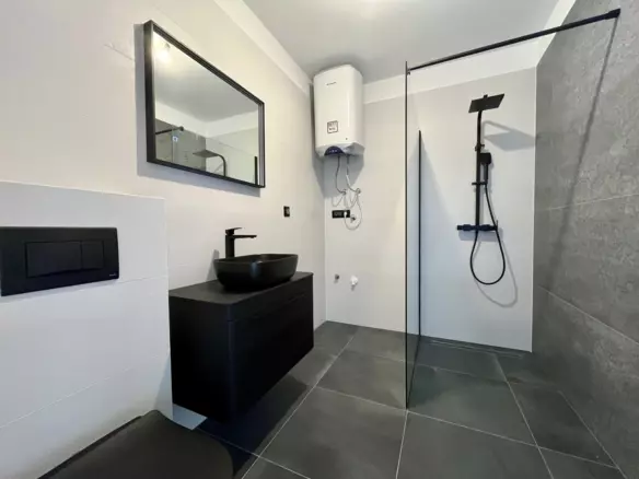 2-bedroom Apartment In Čižići, Croatia (79,01 M²)